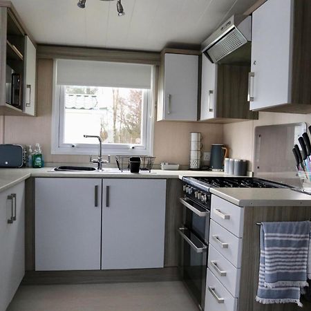 Silver Birch Retreat - Percy Woods Country Retreat With 18 Hole Free Golf Alnwick Kültér fotó